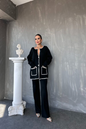 ÇEKETLİ TRİKO TAKIM STANDART BEDEN (S/M/L/XL)UYUMLUDUR