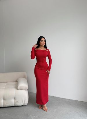 KARE YAKA OMUZ DETAYLI ELBİSE