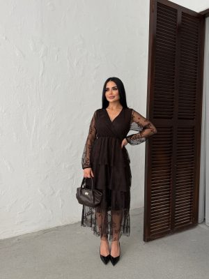 KRUVAZE YAKA ÖNÜ KATLI TÜL ELBİSE