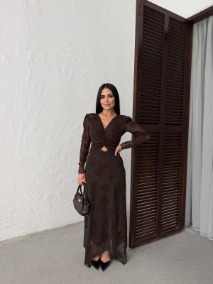 V YAKA DANTEL İŞLEMELİ DETAYLI ELBİSE