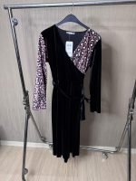 KRUVAZE LEOPAR DESENLİ KADİFE ELBİSE