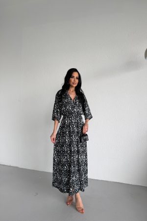 KRUVAZE YAKA BÜRÜMCÜK YARASA ELBİSE