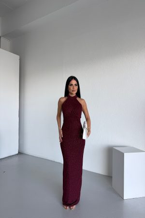 HALTER YAKA SİMLİ TASARIM ELBİSE
