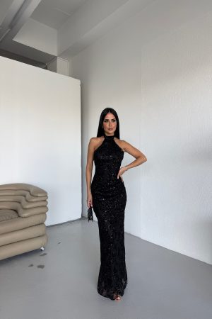 HALTER YAKA TASARIM ELBİSE